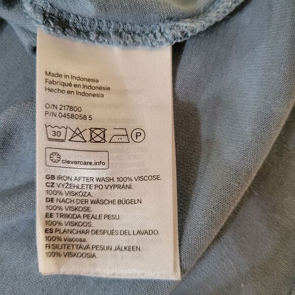 H&M Women's Blue Short Sleeve Shirt - Picture 9 of 11